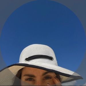 Meet your Posher, Kellie